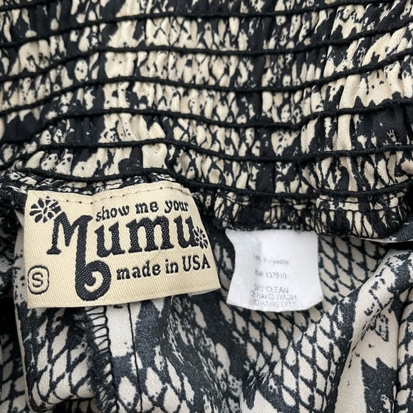 •Show me your mumu flare pants | Size S - Picture 3 of 3